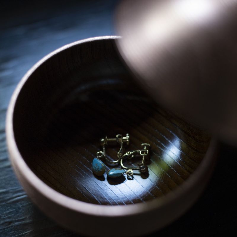 Senjiki ball-shaped small item case, large (Kuon color)