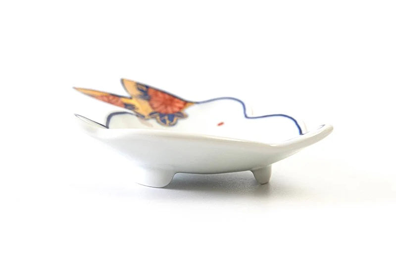 Rabbit-shaped individual plates with gold and silver flowers
