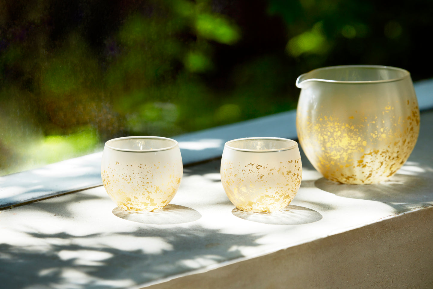 Stardust Akari 酒器セット(ゴールド)