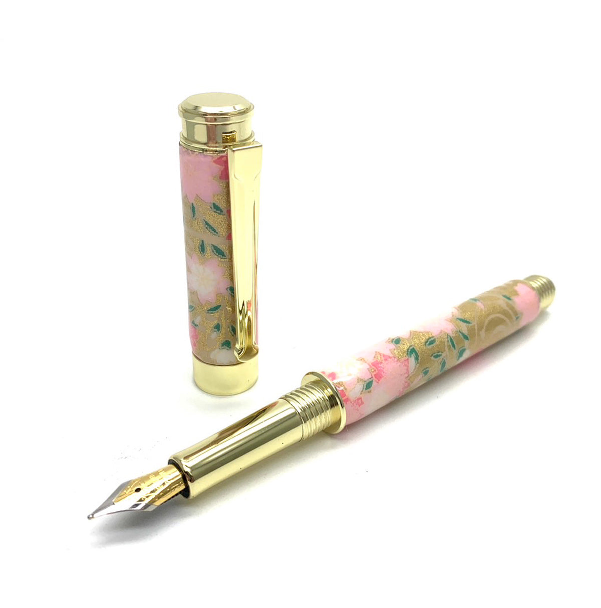 08 Mino Washi Fountain Pen / Gold Leaf and Cherry Blossoms