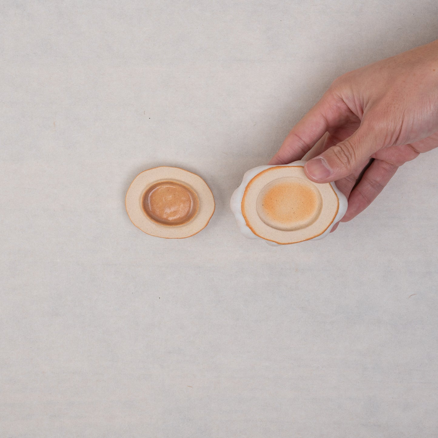 【伴 善雄】26_干支香合「卯」