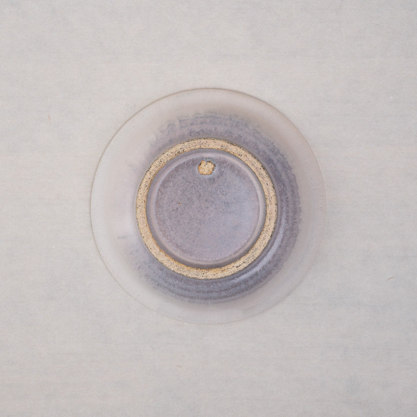 【伴 善雄】04_削白釉5寸平底鉢