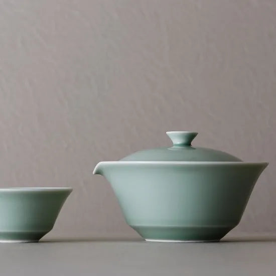 宝瓶、湯呑2個セット 青磁 – Narrative Platform