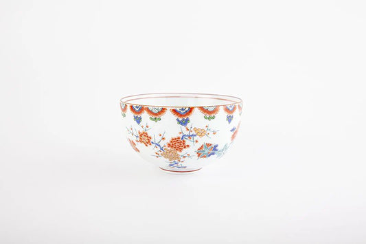 Sencha tea with a colorful plum and chrysanthemum design