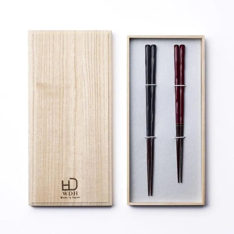 Tenare Chopsticks 2-Pair Set in Paulownia Box Black/Vermilion