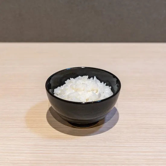 姫茶碗　黒海鼠釉　黒