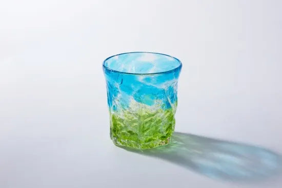 30 Onna Blue Glass
