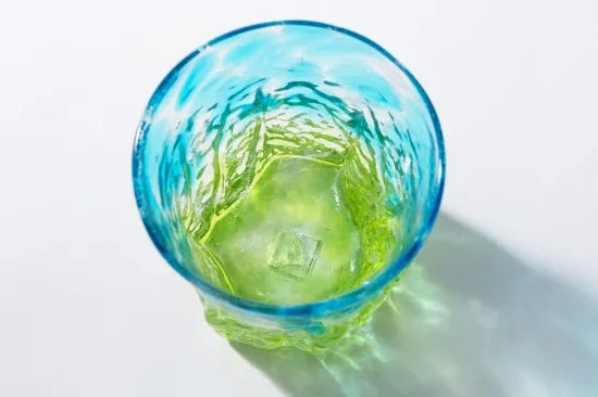 30 Onna Blue Glass