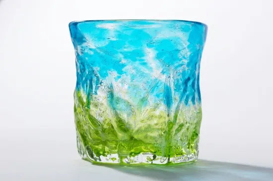 30 Onna Blue Glass