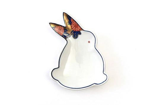 Rabbit-shaped individual plates, Old Imari style