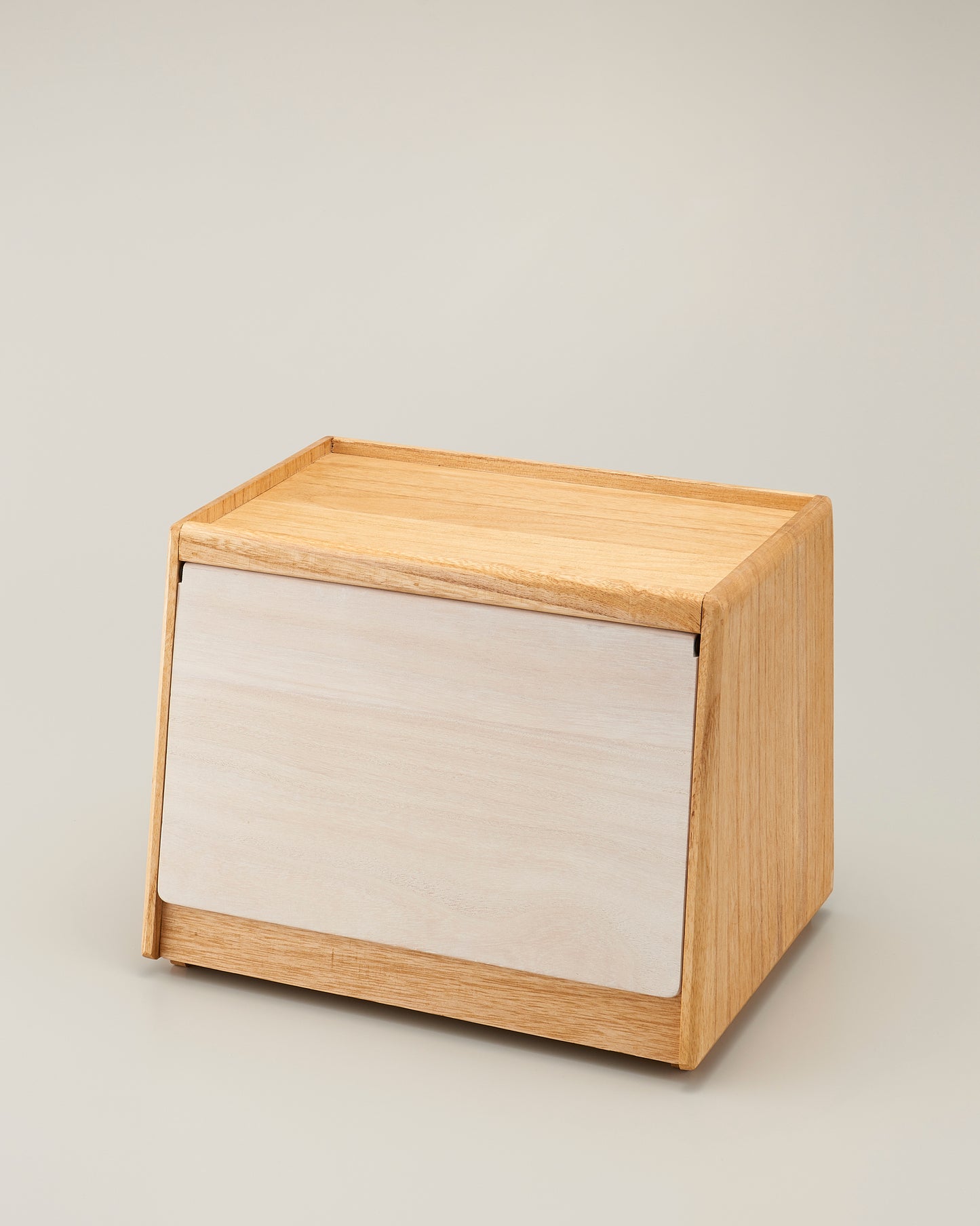 kirisai 桐のカッティングプレート角