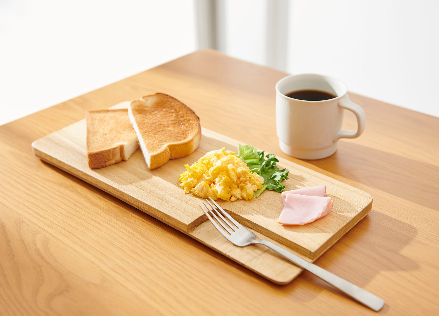 kirisai 桐のカッティングプレート丸