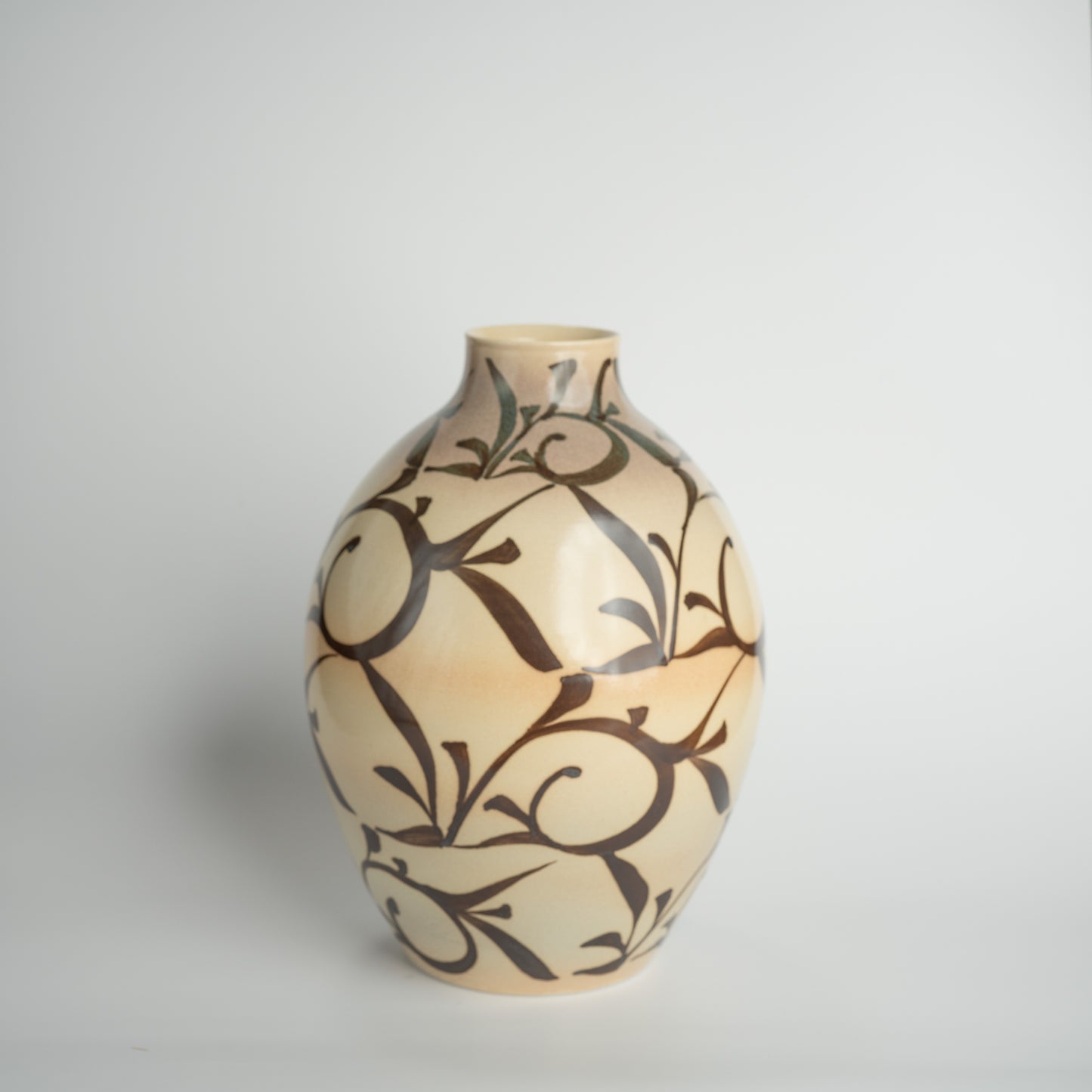 [Yamada Kimio] 03_Grass pattern vase 