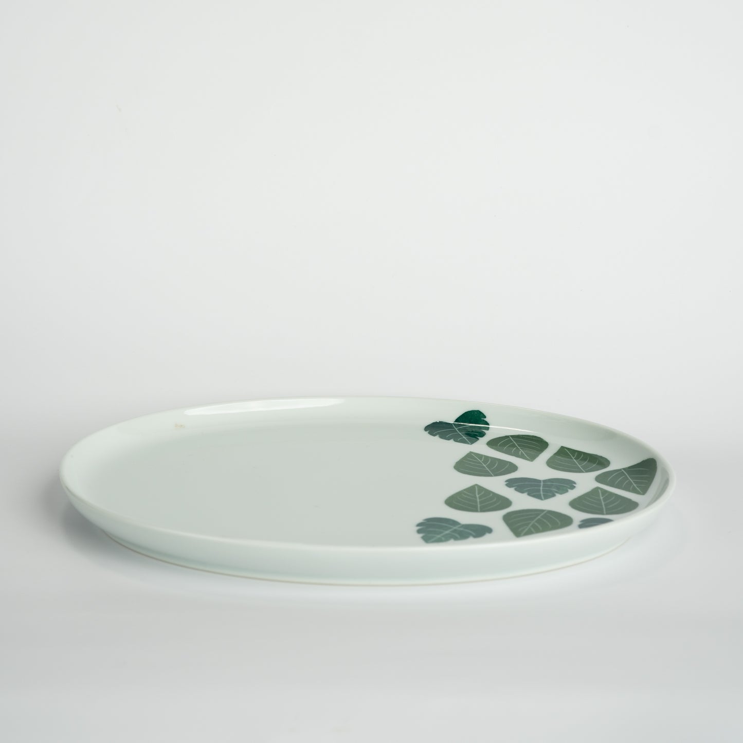 [Yamada Hiromi] 07_Green Leaf Oval Dish (Large) 