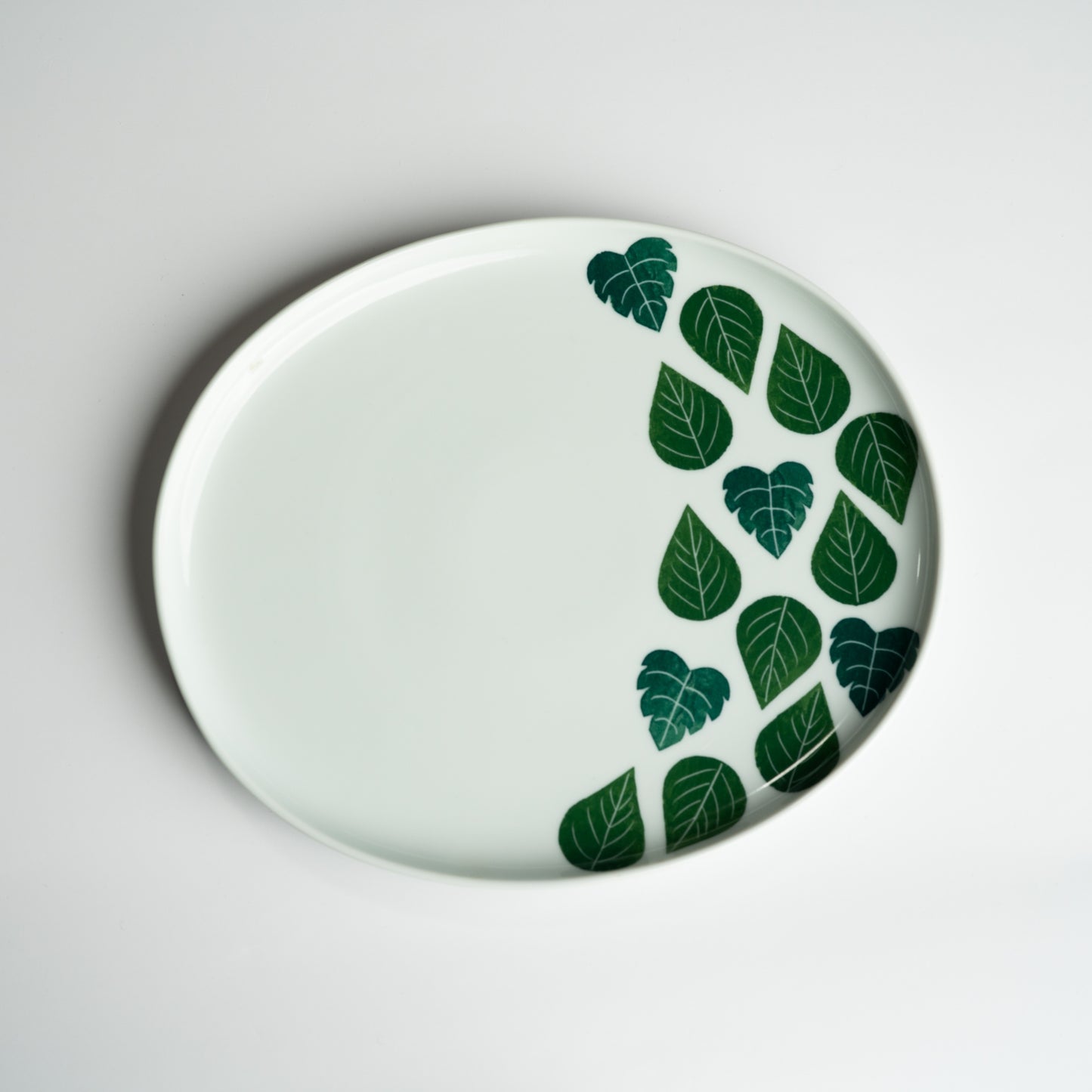 [Yamada Hiromi] 07_Green Leaf Oval Dish (Large) 