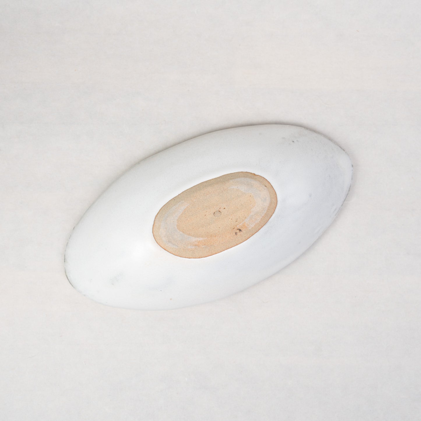 [Hiroko Ban] 49_Gold-painted oval bowl 