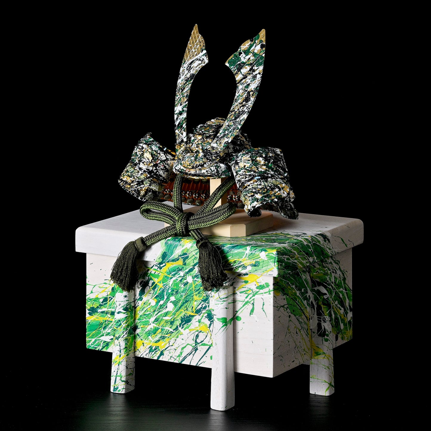 シブキ兜　《秀麗》