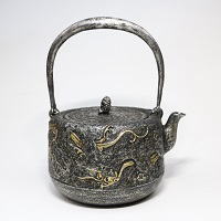 姥口・金彩雨龍