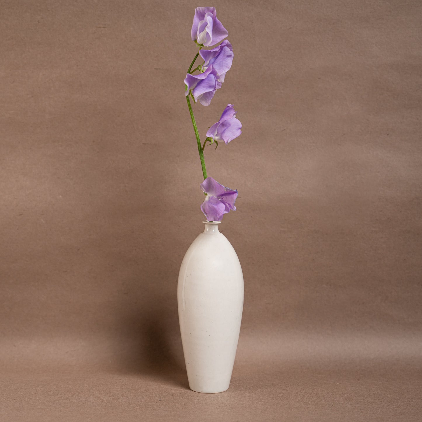 [Koreya Anan] White porcelain ridged vase① (one of a kind) 