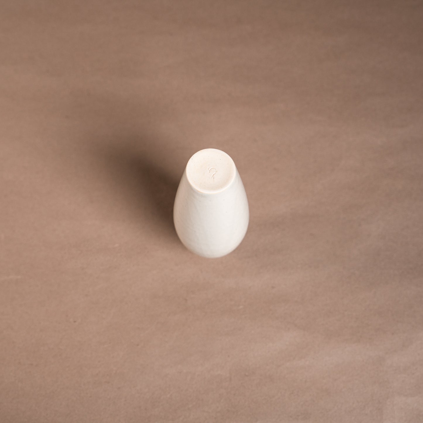 [Koreya Anan] White porcelain ridged vase① (one of a kind) 